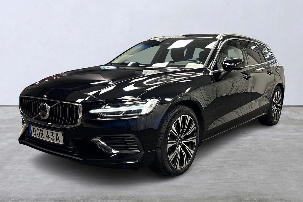 Volvo V60 Recharge T6 Core Edition