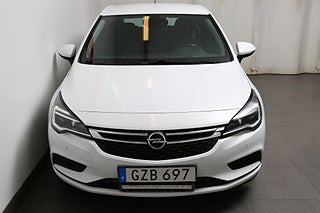 Halvkombi Opel Astra 7 av 24