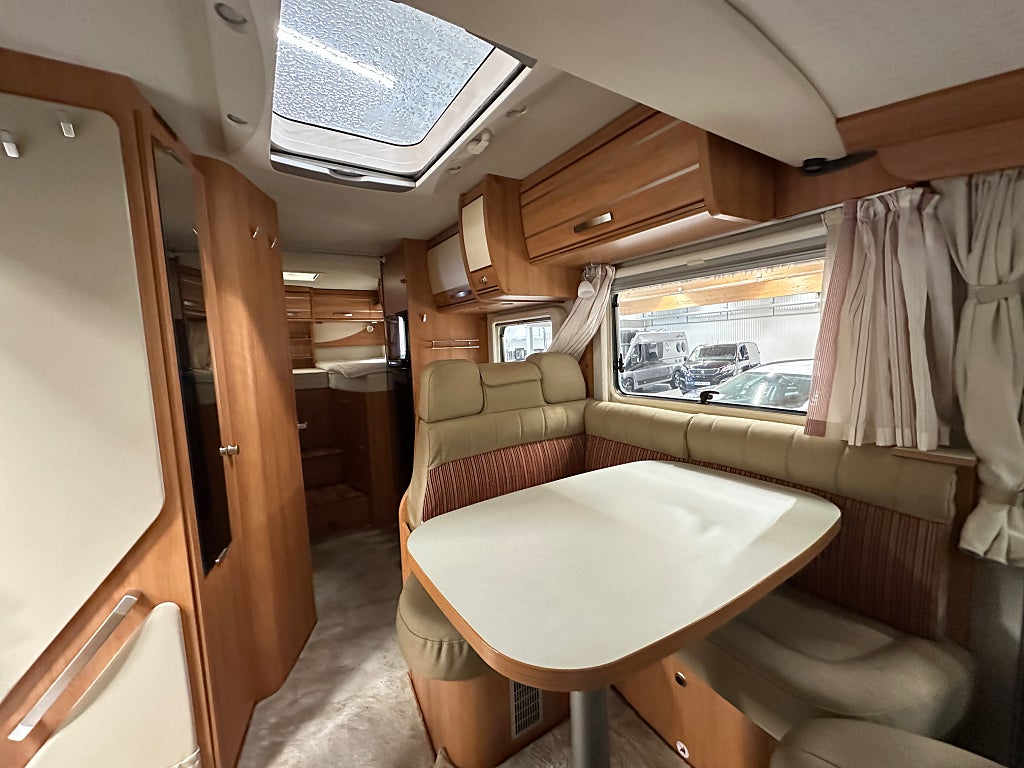 Hymer EX 688 Långbäddar taksäng fint skick thumbnail