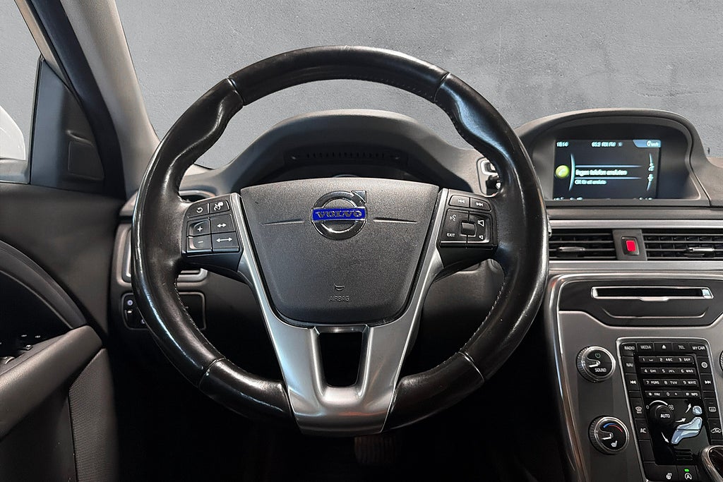Volvo V70 D3 Classic Momentum 2-Ägare Servad Välvårdad Kamrembytt