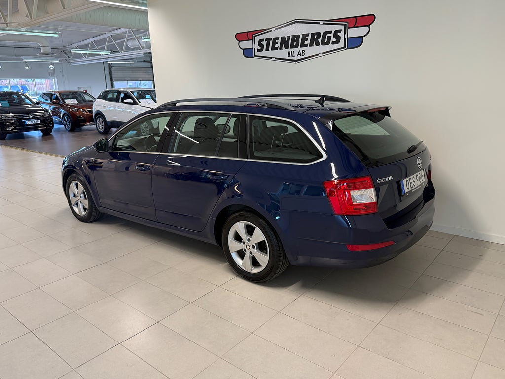 Skoda Octavia Kombi 1.6 TDI Ambition Euro 6 SÅLD thumbnail
