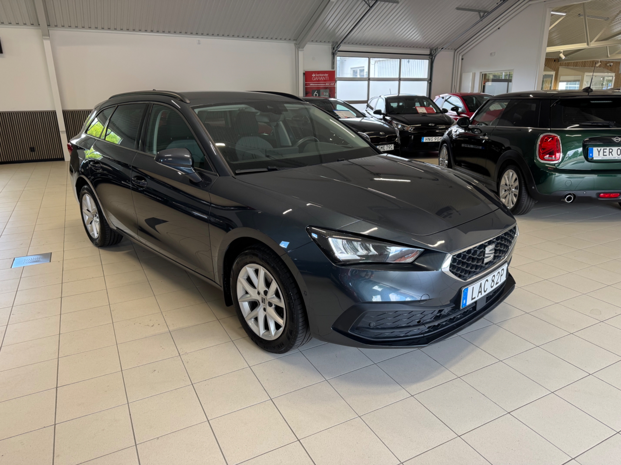 Seat Leon 1.0 eTSI Style 2022, bild 3/41