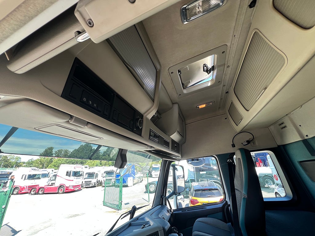 Volvo FM 410 6x2 Skåpbil, Öppningsbarsida, Bussbygg, Värmare