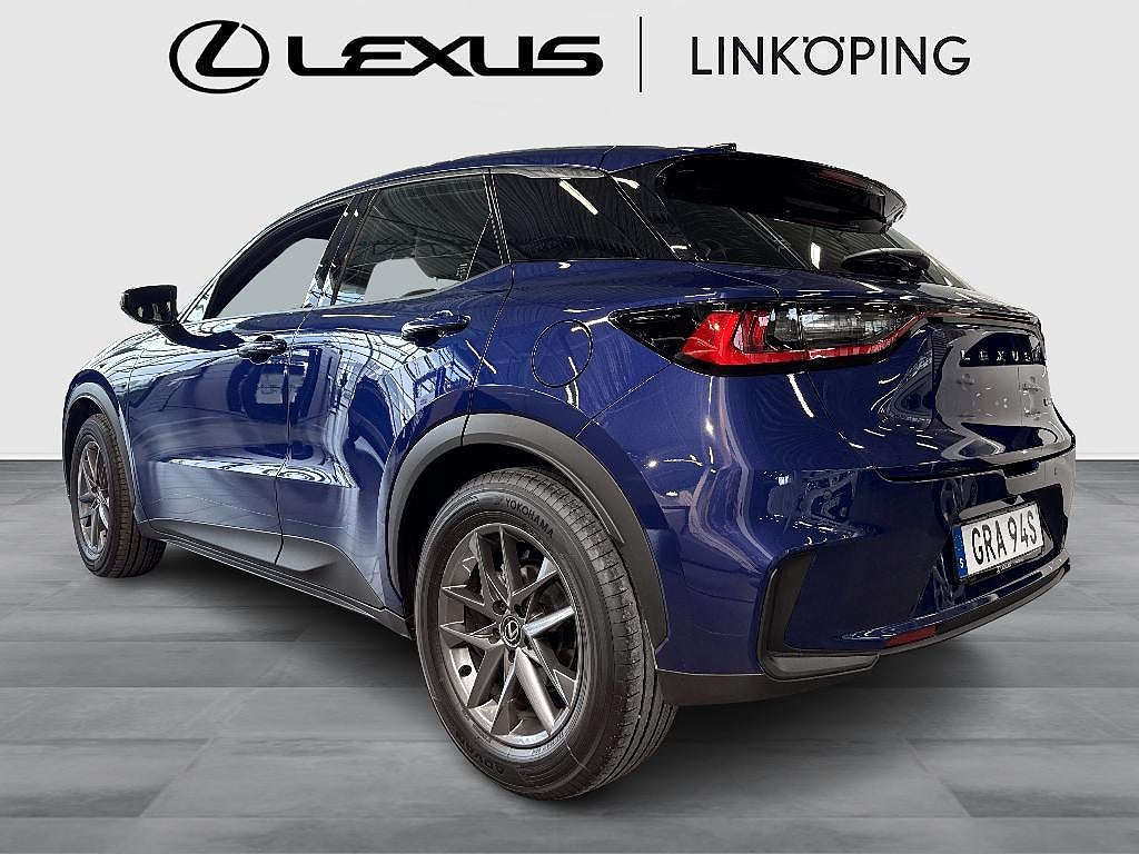 Lexus LBX 2025 - miniatyr 2