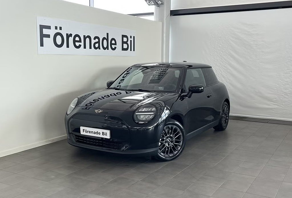 MINI Cooper E Blackyard Privatleasing från 2762 kr/mån*