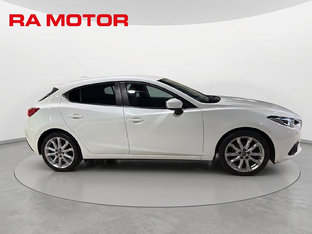 Mazda 3 2,2 DE SKYACTIV-D Vision 150hk Navi P-sensor Drag