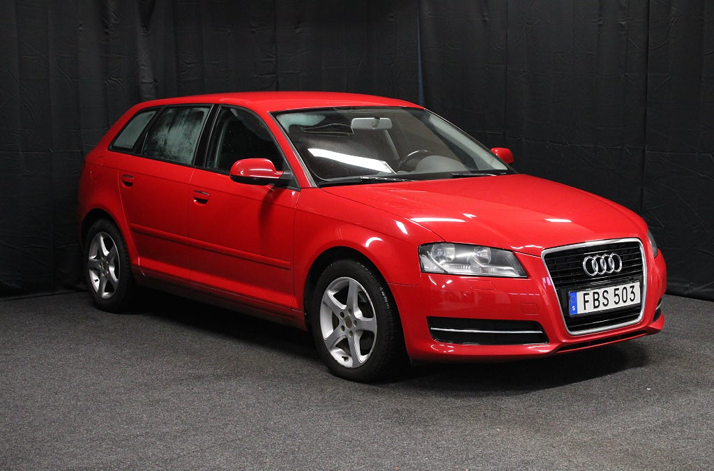 Audi A3 Sportback 1.6 TDI S Tronic Comfort|Lågmil|105hk