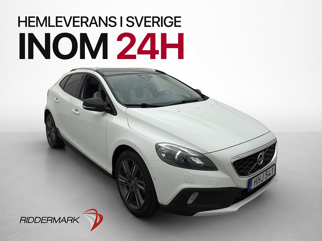 Volvo V40 Cross Country D3 Momemtum Pano Värmare Navi Drag