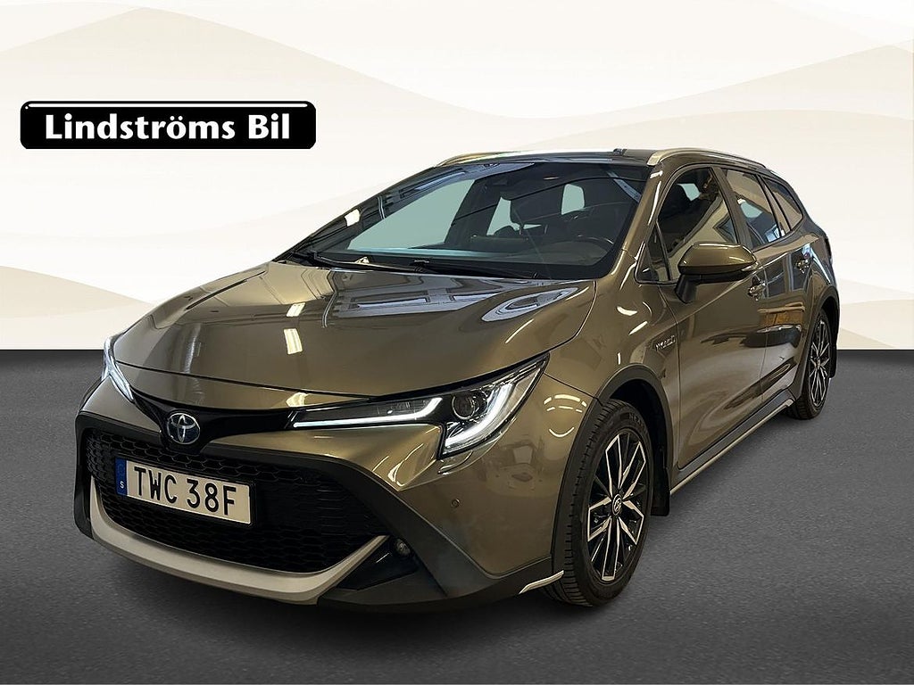 Toyota Corolla Trek 2.0 184hk Hybrid S-hjul