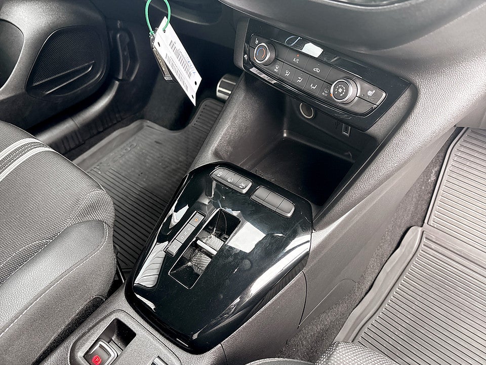 Bild på Opel Corsa GS 1.2 PT 100hk Aut B-KAMERA NAVI