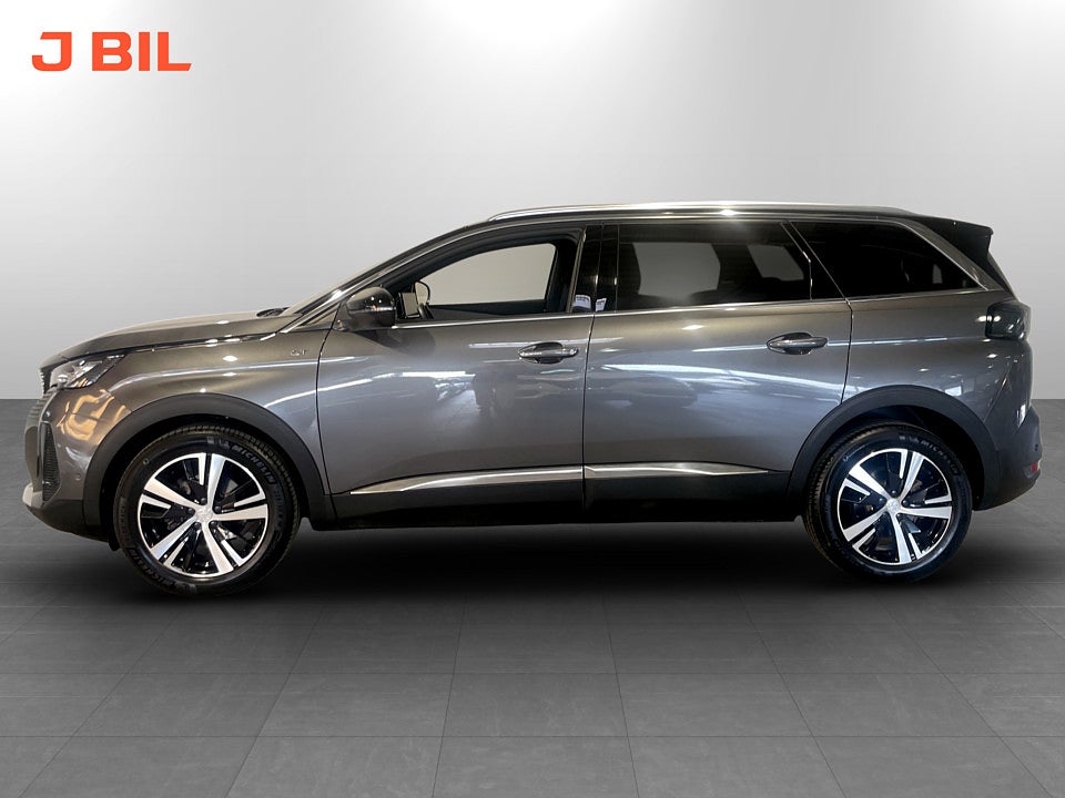 Bild på Peugeot 5008 GT 1.2 PT 130hk Aut 7-SITS B-KAMERA CARPLAY