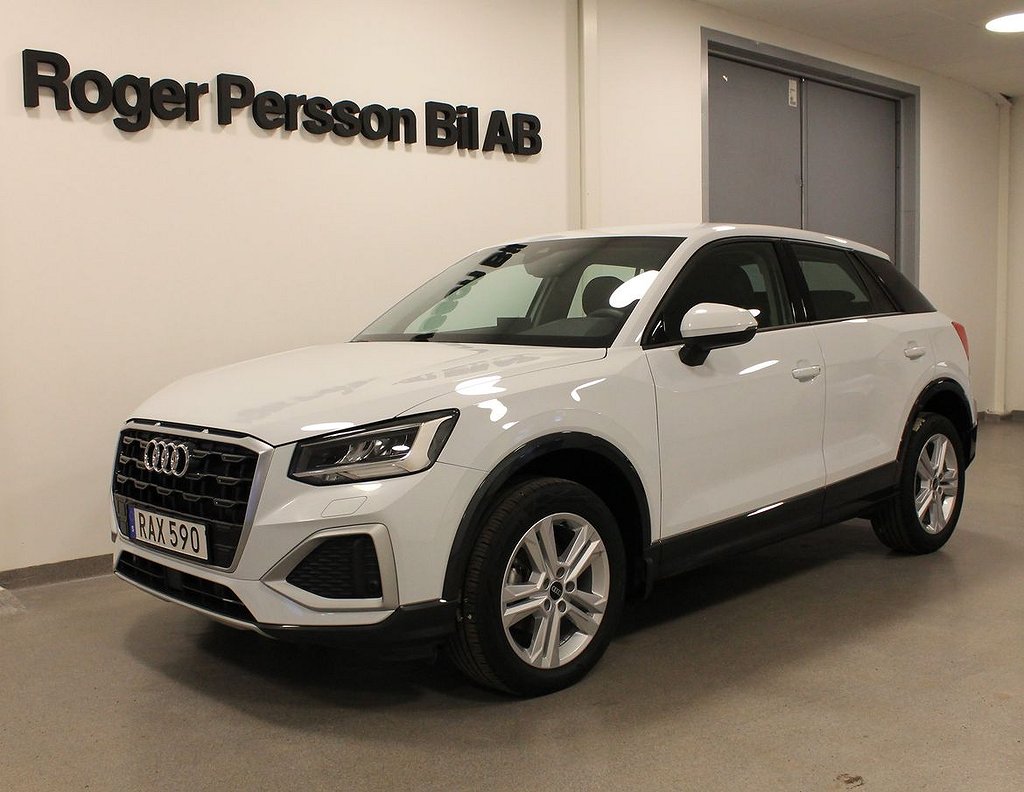 Audi Q2 35 TFSI 150 HK proline advanced |Värmare|Kamera|
