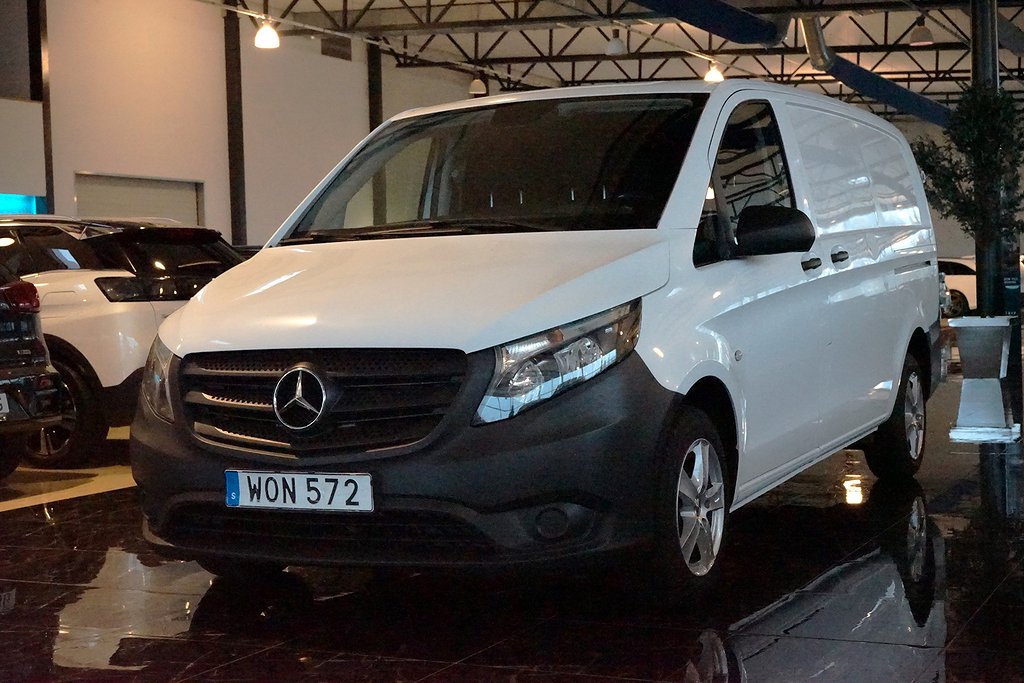 Mercedes-Benz Vito 111 CDI 2.8t Dubbadörrar Drag M-Värmare 