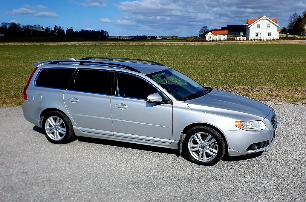 Volvo V70 2.5 FT 231hk Automat, Nybes, 1691/skatt, Fin!