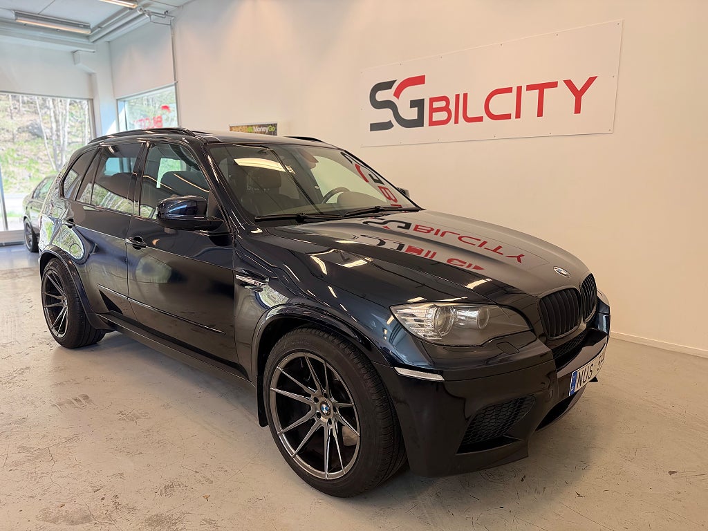BMW X5 M STEPTRONIC SVENSKSÅLD PANORAMA 750HK DOWNPIPES MAXUTR