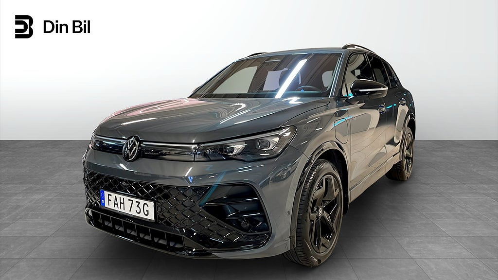 Volkswagen Tiguan Laddhybrid R-Line H/K Matrix Drag 360-Kam