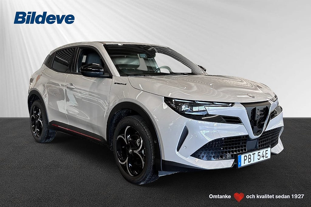 Alfa Romeo Junior Ibrida SPECIALE 1.2 VGT 136HP e-DCT6 FWD