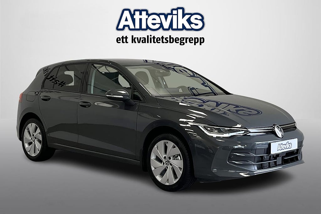 Volkswagen Volkswagen Golf eTSI 150hk DSG Edition *2026* Attevikskampanj