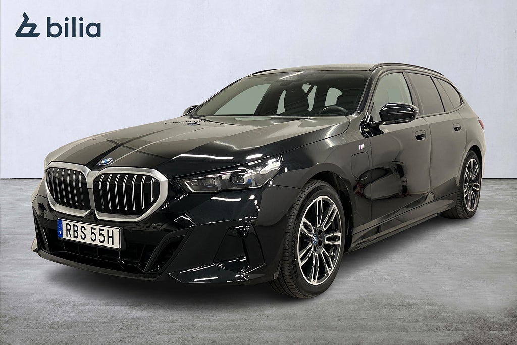 BMW 530e xDrive Touring | M Sport | Dragkrok | Rattvärme 