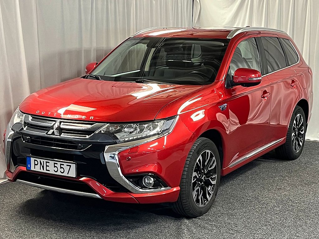 Mitsubishi Outlander PHEV CVT Business Keyless Rattvärme 