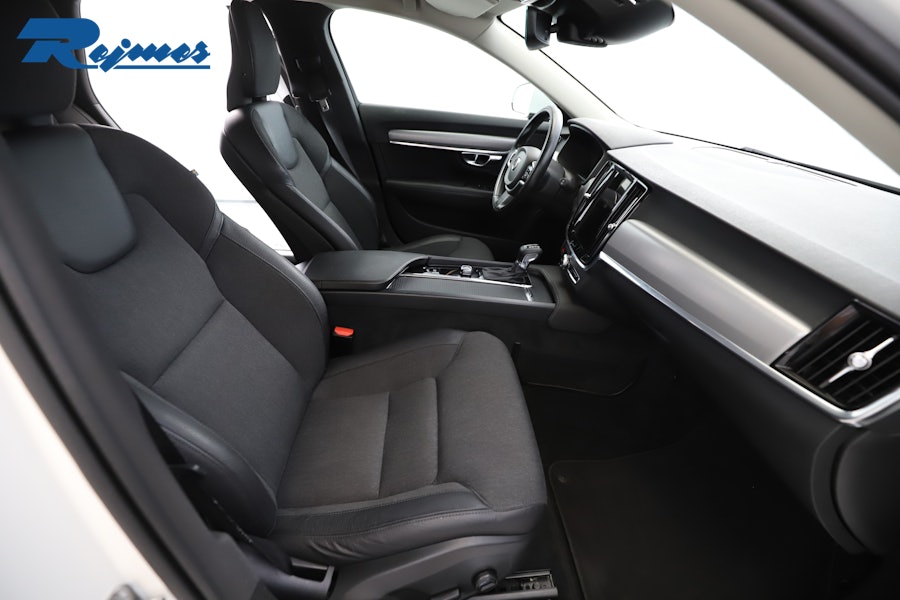 Volvo V90 D4 Momentum SE II 2020, bild 6/48