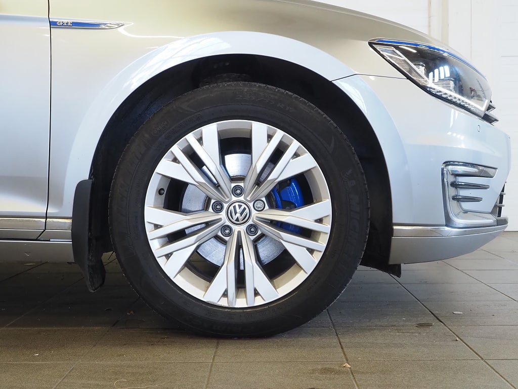 Volkswagen Passat SC GTE Plug-in 1.4 TSI 218hk Executive Kamera Dragkrok