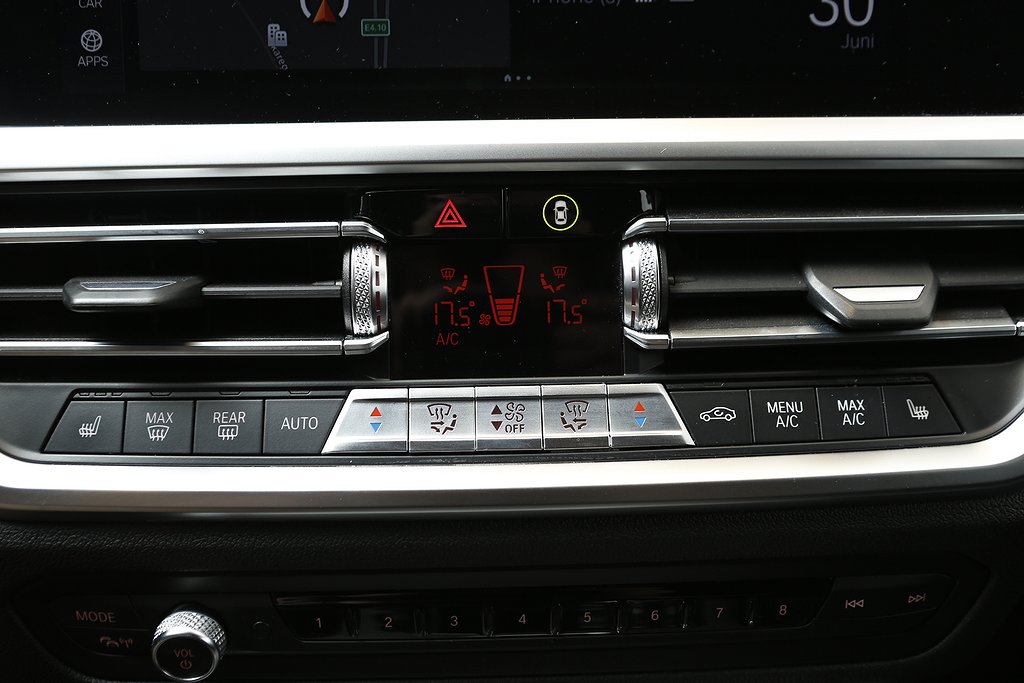 BMW 320 d xDrive Touring M-Sport Aut Drag HiFi B-kam Värmare 2021