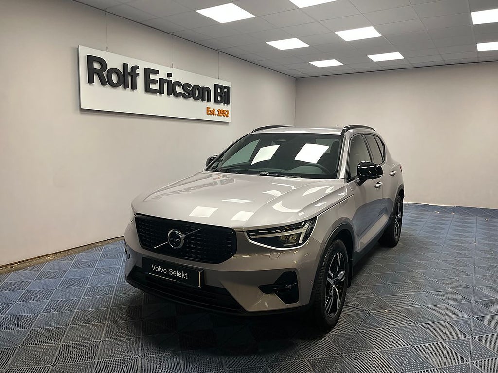 Volvo XC40 B3 FWD Bensin Plus Dark