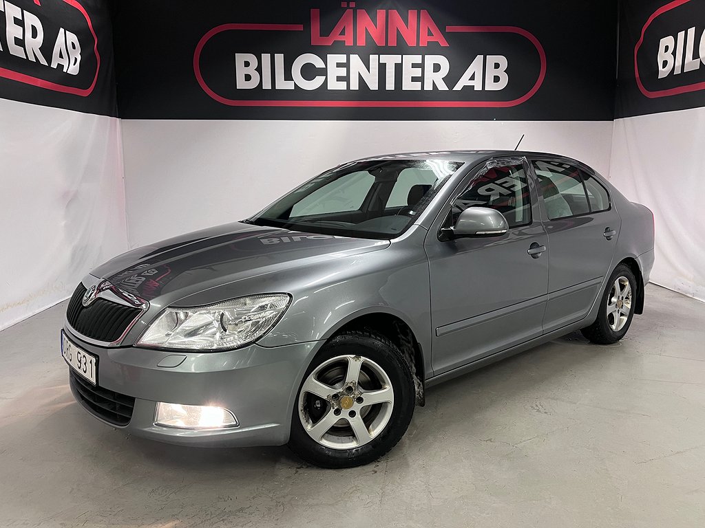 Skoda Octavia 1.2 TSI Elegance 2 ägare Drag PDC Låg års SoV