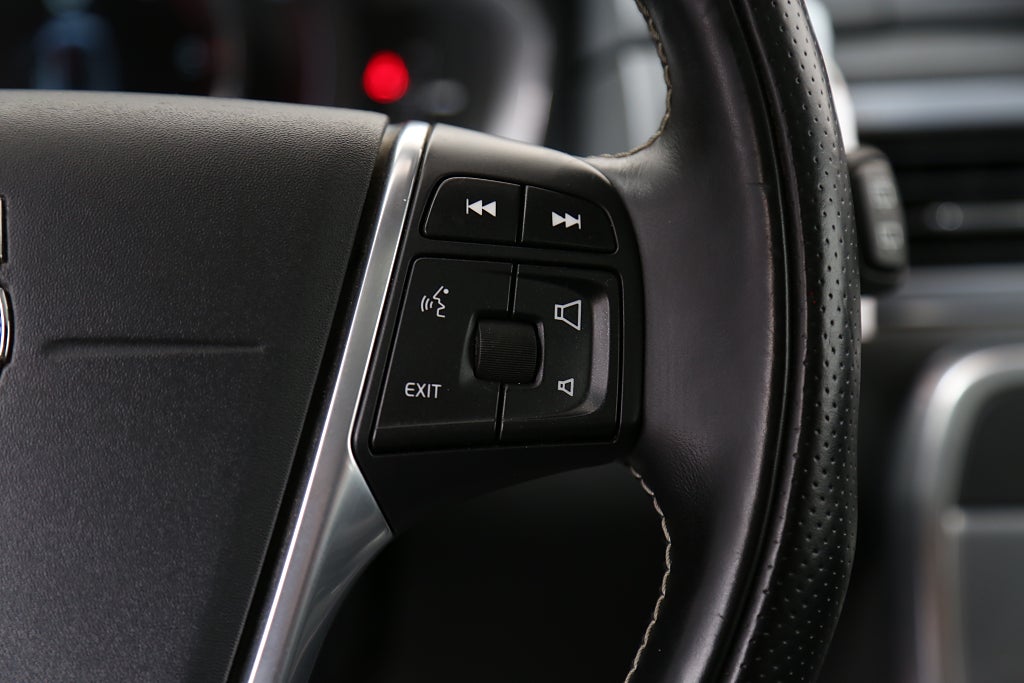 Volvo V70 D4 II S/S Sport E Business PRO Drag Navi VOC Läder 2015