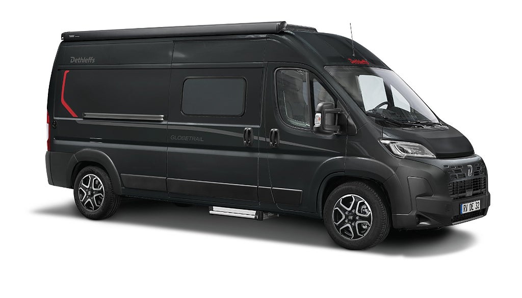 Dethleffs CVD 600 DS ACTIVE (TRUMA D6E+Svart metallic+Aut 140hk+6M)