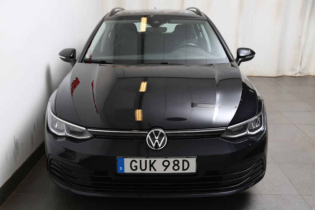 Volkswagen Golf 1,5 eTSI 131hk Aut Sportscombi 2022