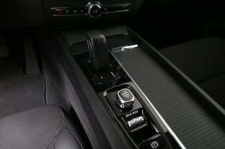 SUV Volvo XC60 21 av 28