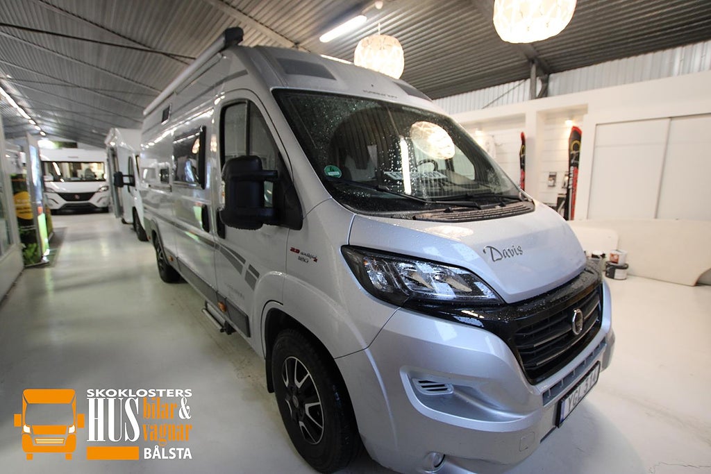 Karmann DAVIS 620 Långbäddar 150hk