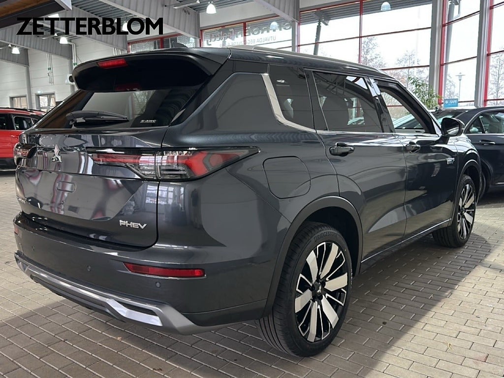 Kombi Mitsubishi Outlander 23 av 23