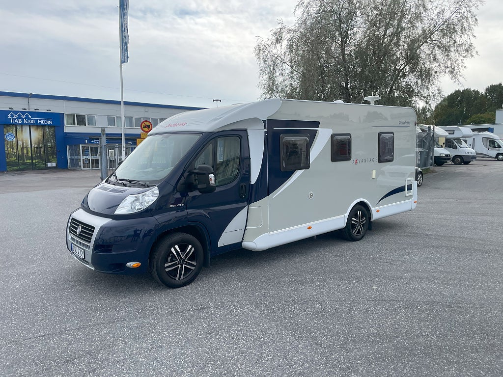 Fiat Dethleffs ADVANTAGE 2,3 MultiJet 130Hk B-Körkort 