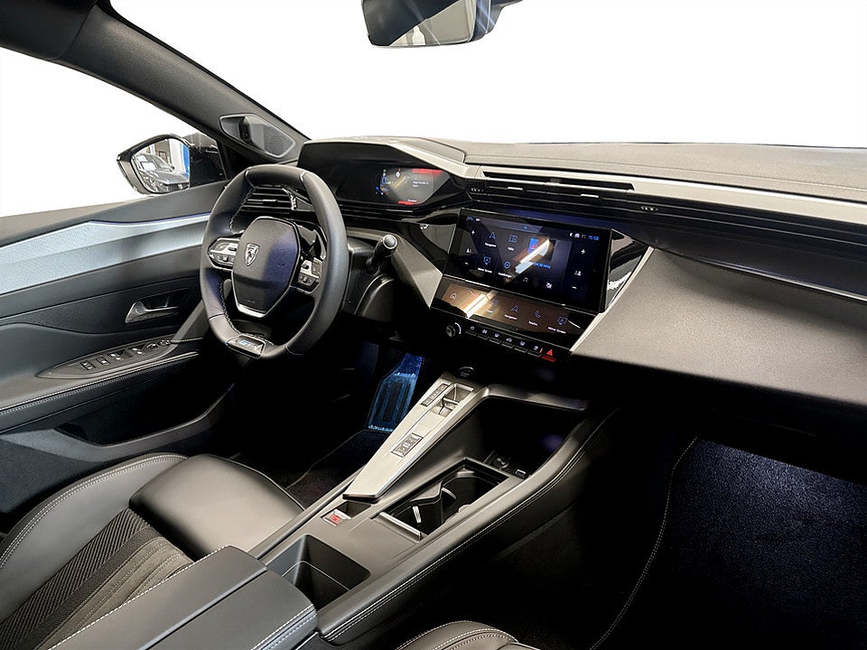 Bild på Peugeot 408 GT+ PHEV 225hk Aut - OMGÅENDE LEVERANS!