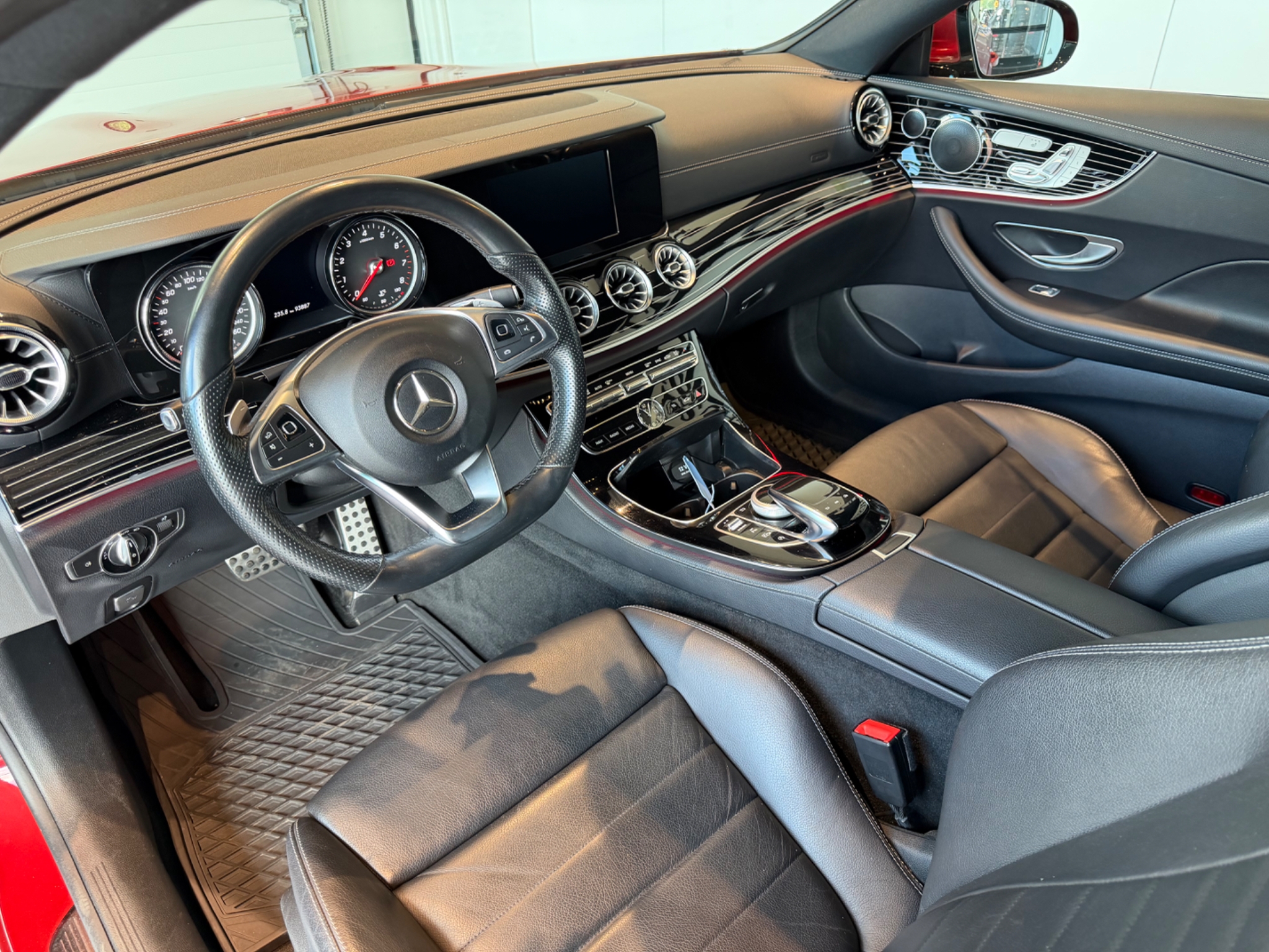 Mercedes-Benz E 2017, bild 6/24