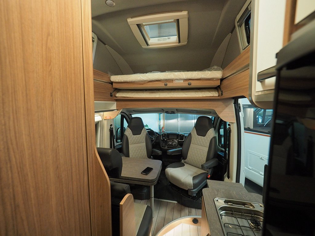 Weinsberg CaraBus 600 MQH Edition Fire 2025