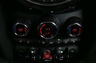 Halvkombi MINI Cooper 21 av 24