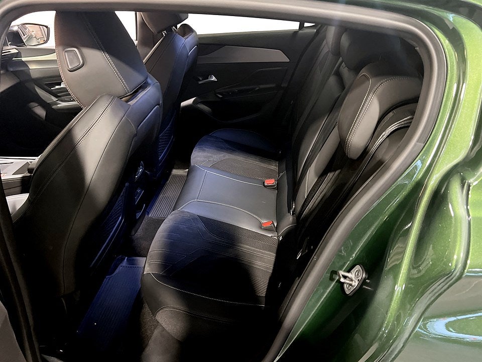 Bild på Peugeot 308 5D GT 1.2 PT 130hk Aut - B-KAMERA,ELSTOL,NAV