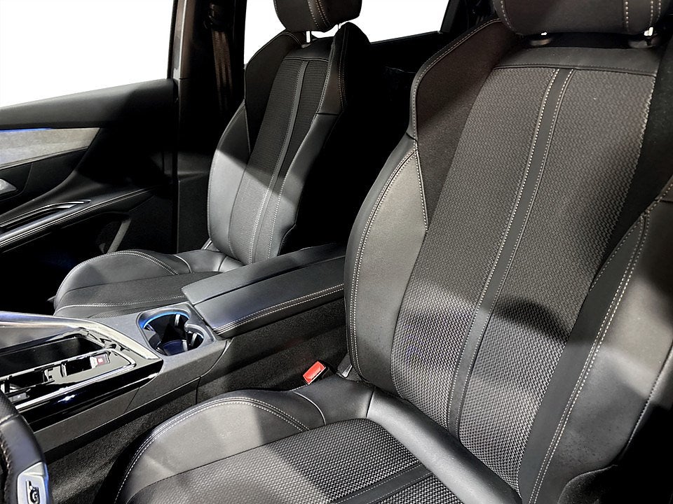 Bild på Peugeot 5008 GT 1.2 PT 130hk Aut - B-KAMERA, NAVI