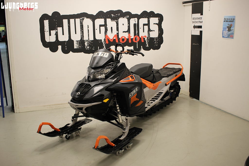Lynx 49 Ranger PRO 600R E-Tec 3900 2023 *MOMSAD