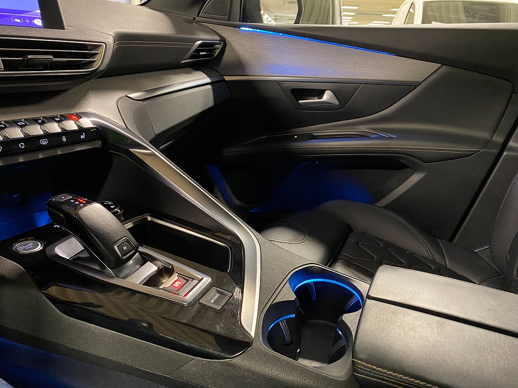 Bild på Peugeot 3008 GT 2.0 BHDi 180hk Aut - PANORAMA, SKINN