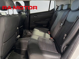 Halvkombi Nissan Leaf 12 av 22