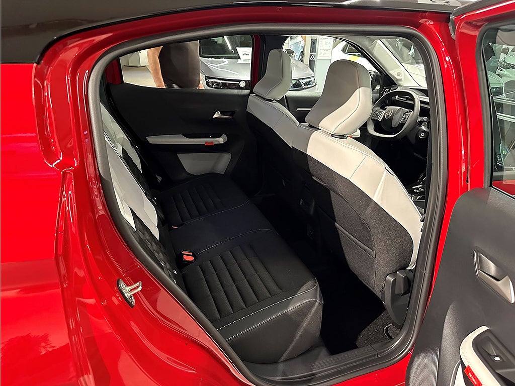 Bild på Citroën C3 Aircross MAX Hybrid 136hk - DEMO