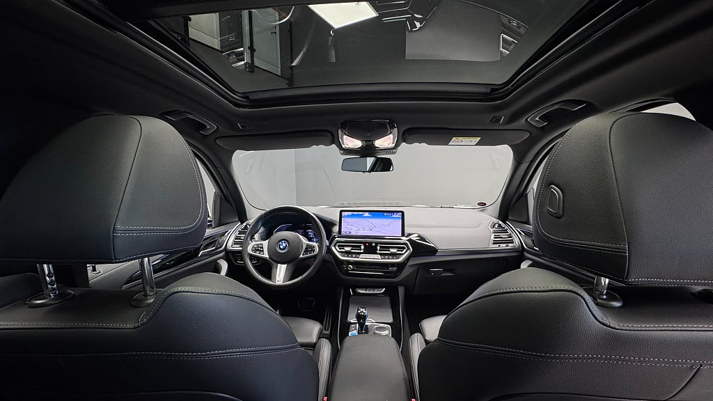 BMW iX3 2022 - miniatyr 15