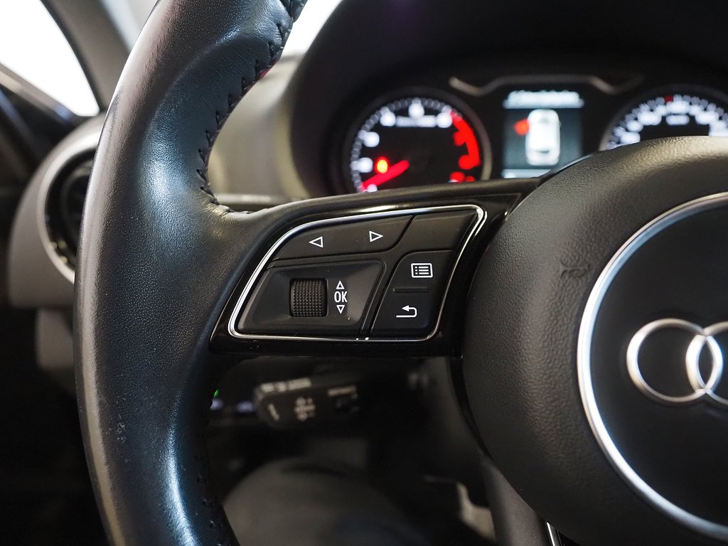 Audi A3 Sportback 35 TFSI 150hk Sport S-Tronic | PDC | BT | 2020