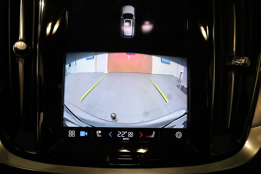 Volvo V60 Recharge T6 350hk AWD Core Edition Aut Drag Leasbar