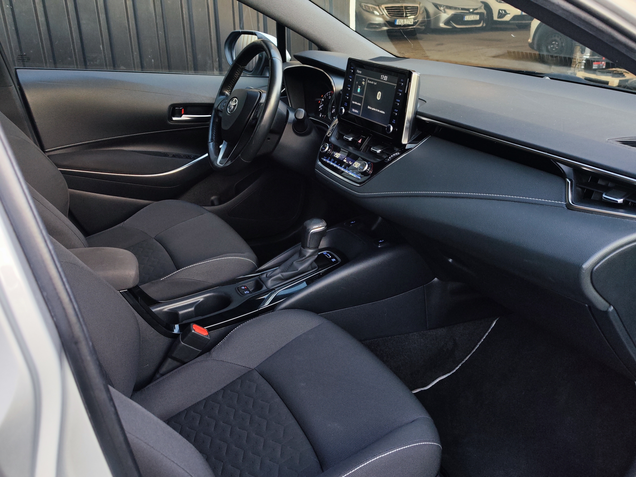 Toyota Corolla 2019, bild 4/34